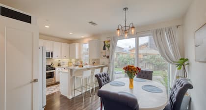 Sonoma Getaway: Winemaker’s Home with Modern Amenities