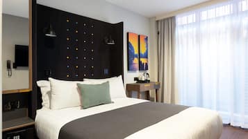 Comfy Double Room | In-room safe, desk, laptop workspace, blackout drapes