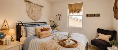 1 bedroom, iron/ironing board, free WiFi, bed sheets