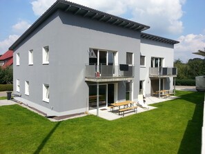 Exterior - Beautiful, newly built holiday or Monteurwohnungen (Günzburg)