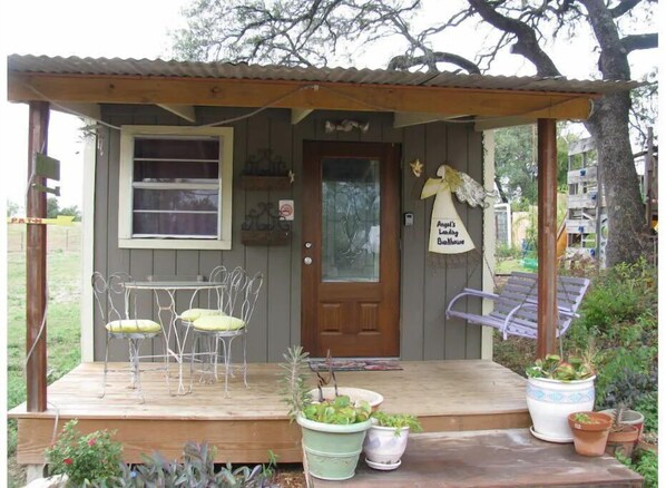 Terrace/patio - Angel's Landing Bunkhouse (Marble Falls)