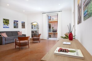 Design Apartment | Living area | 43-inch Smart TV with satellite channels, TV - Deluxe Home in Sorrento Old Town with Balconies (Sorrento)