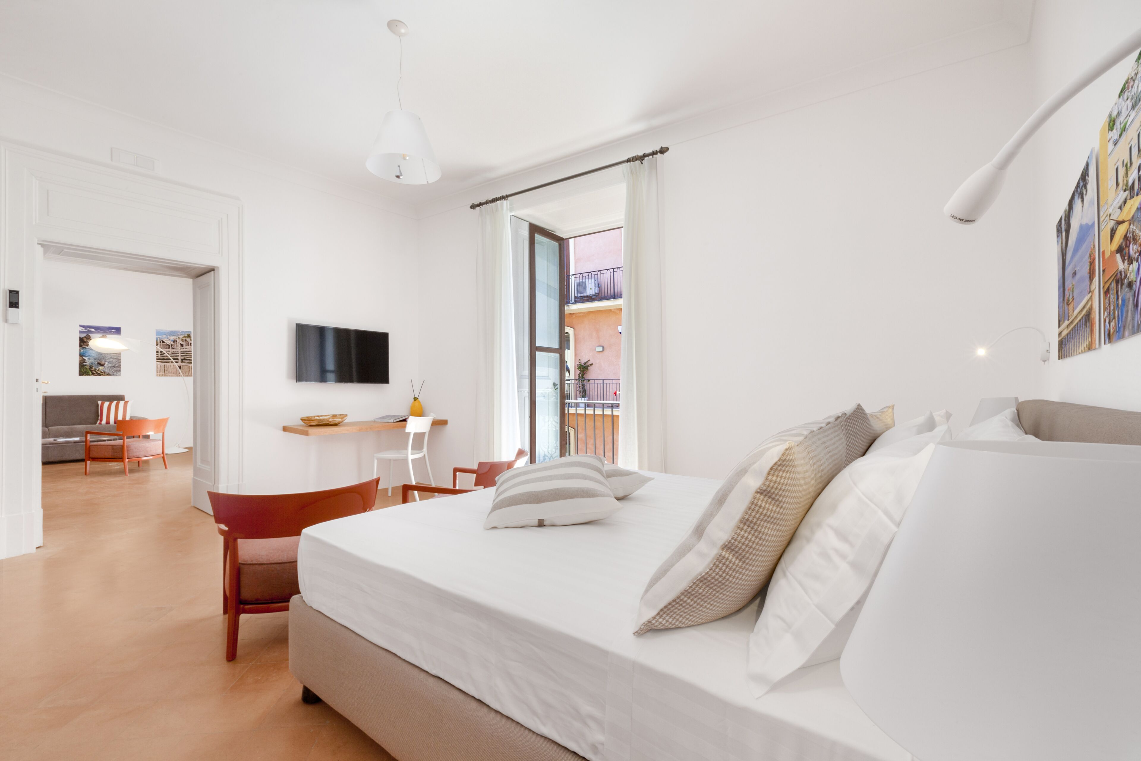 Design appartement | 2 slaapkamers, donsdekens, een bureau, een laptopwerkplek