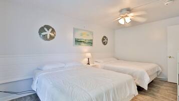 1 bedroom, desk, iron/ironing board, WiFi