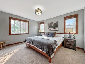 4 bedrooms, iron/ironing board, travel cot, free WiFi