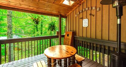 King Ensuite+Resort Access 1.5m+Waterfalls/hiking