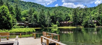 King Ensuite+Resort Access 1.5m+Waterfalls/hiking