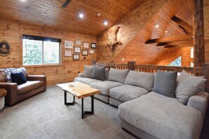 Smart TV, fireplace, offices