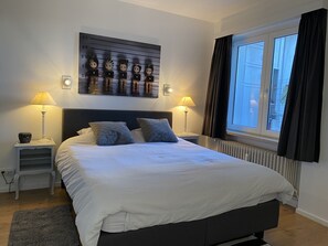 2 bedrooms, WiFi, wheelchair access