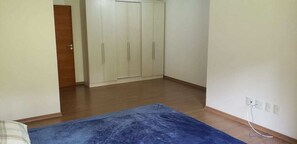 Apartamento | 3 quartos, Wi-Fi de cortesia