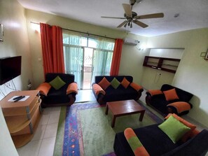 Front of property - Sunset Paradise Holiday Homes By Blodrif (Mombasa)