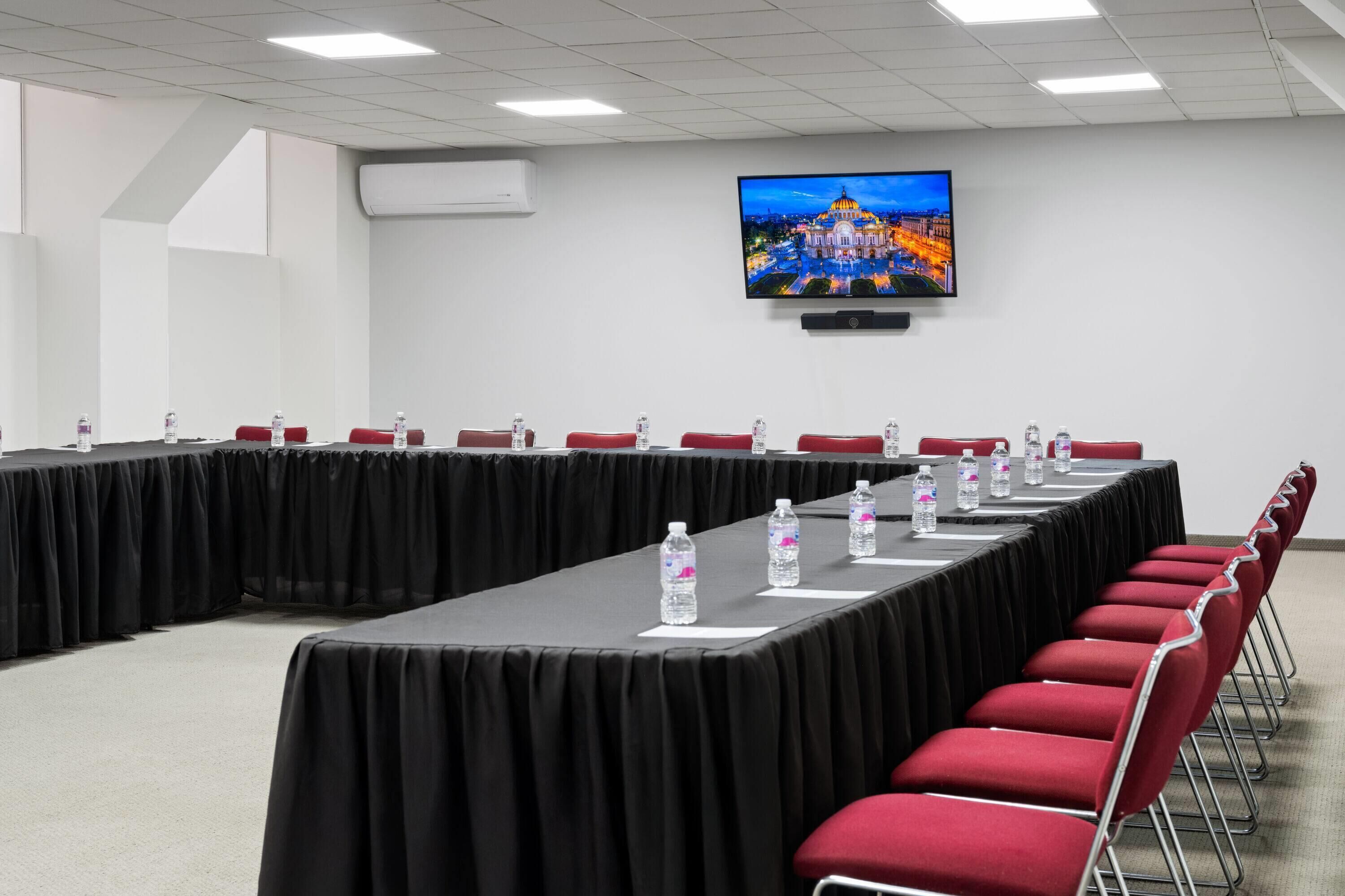 Photo - MX Forum Buenavista Hotel