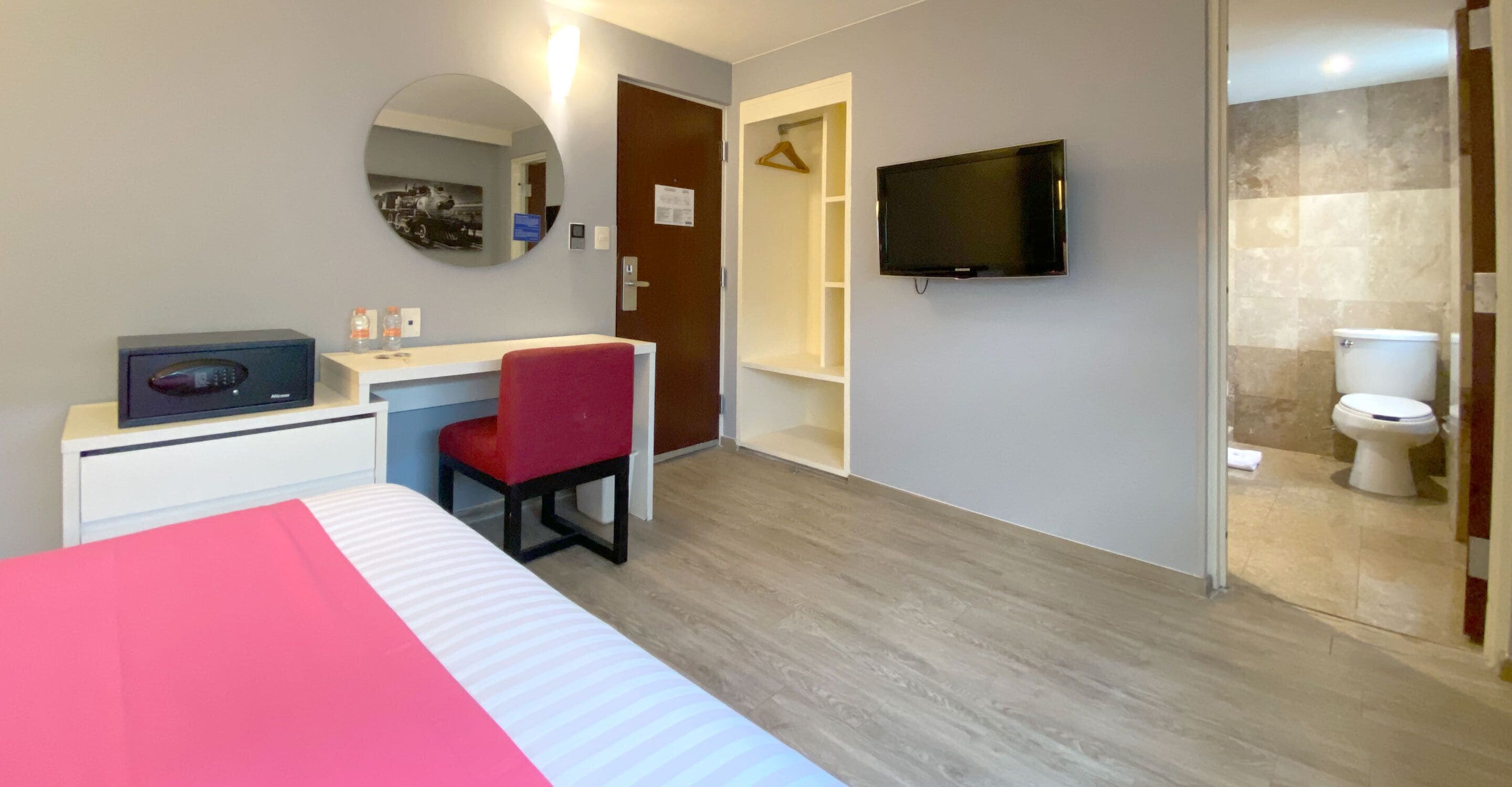 Photo - Hotel MX forum buenavista CDMX, Trademark by Wyndham