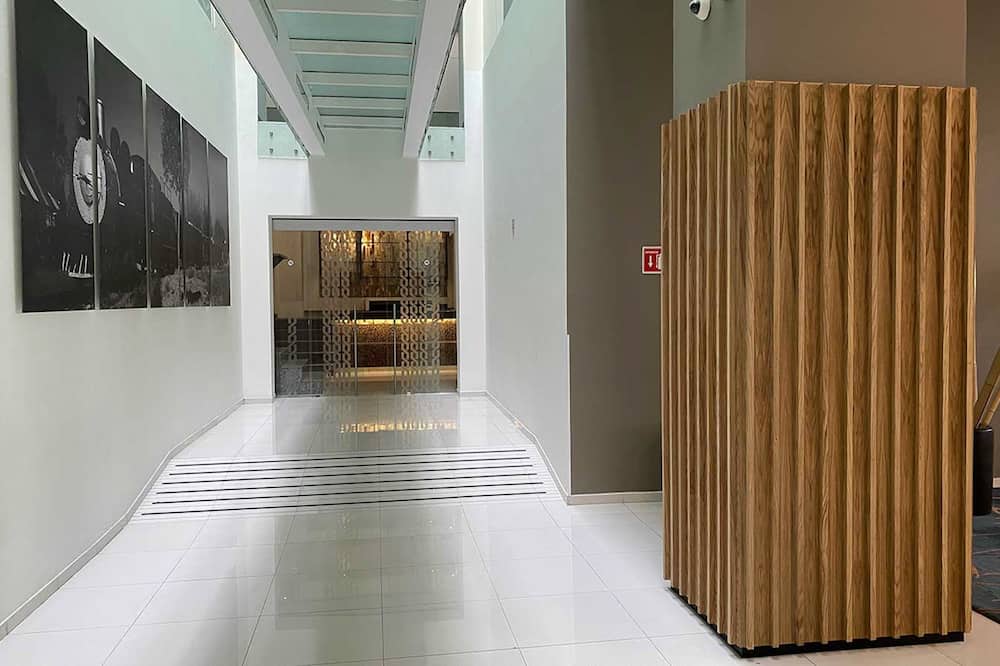 Hotel MX forum buenavista CDMX, Trademark by Wyndham
