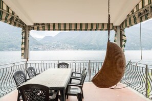 Balcony - Lovely Studio on the Lake (Lezzeno)