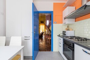 Villa | Eigene Küche | Kühlschrank, Mikrowelle, Ofen, Herdplatte