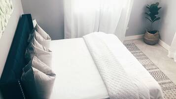 2 chambres, fer et planche Ă repasser, Wi-Fi, draps fournis