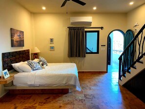 4 chambres, coffre-fort, accès au Wi-Fi (inclus), literie fournie