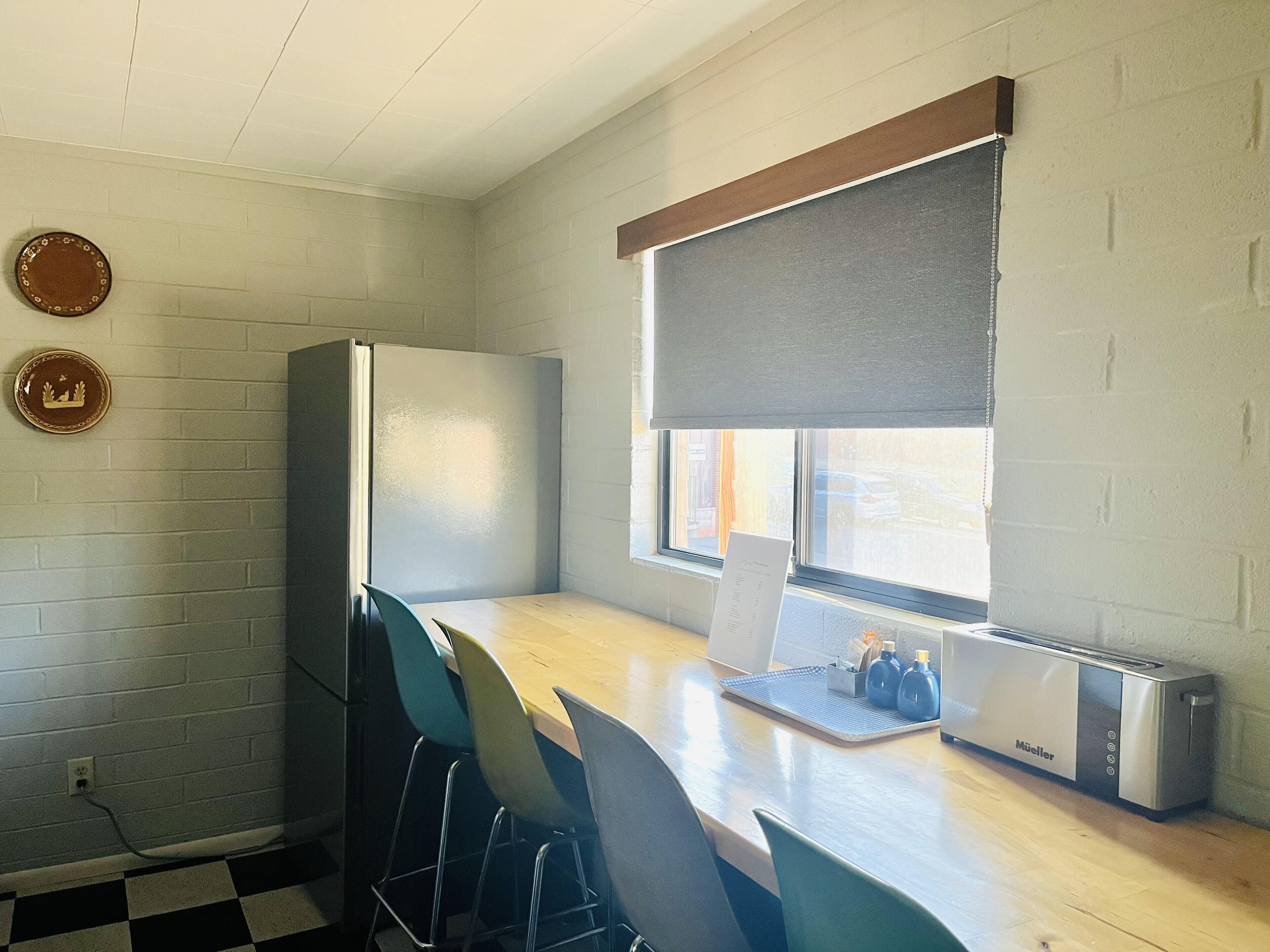 room 10 - king & kitchen | 1 bedroom, egyptian cotton sheets, premium bedding