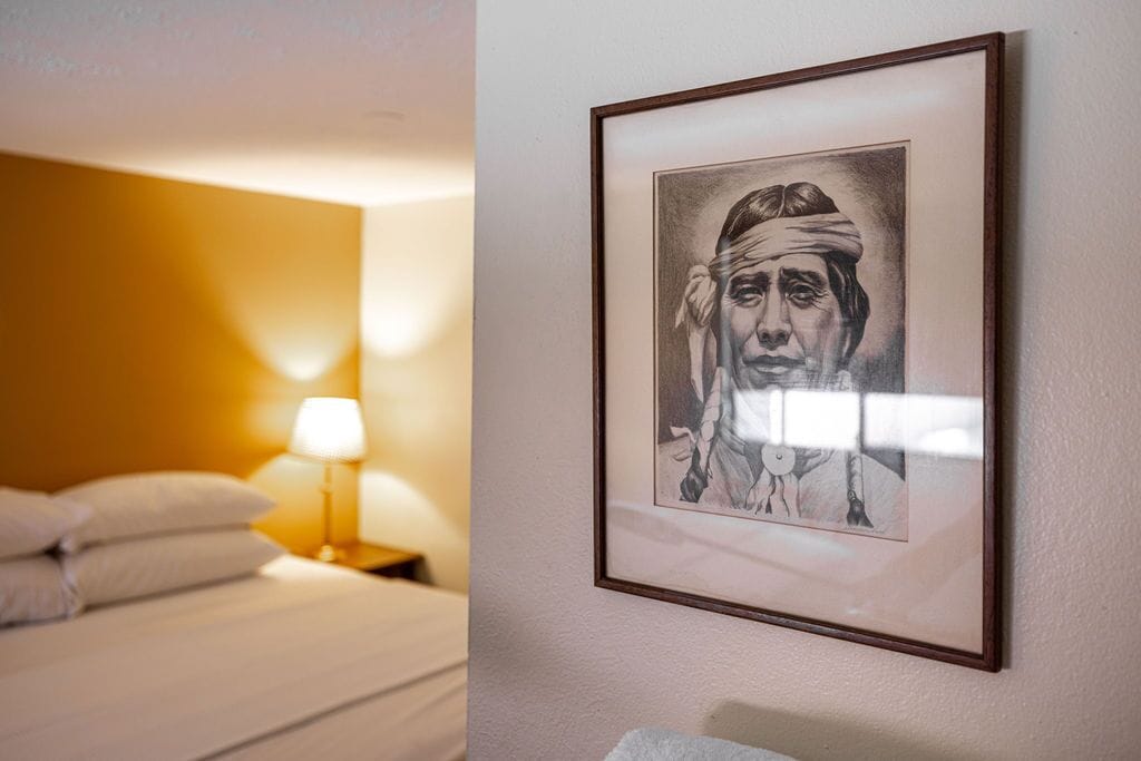 1 bedroom, egyptian cotton sheets, premium bedding