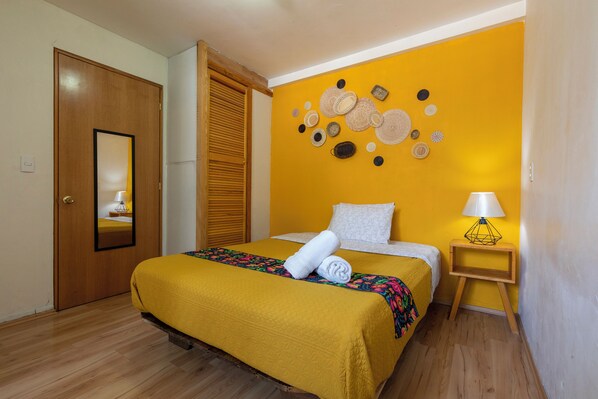 Apartamento familiar | 2 dormitorios, caja fuerte, decoración individual