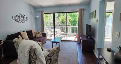 Beach, Boat Rentals, Near Horse Shows! RIverside Shores