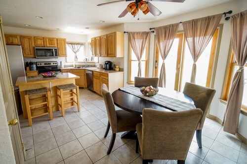 THE PERFECT HOUSE FOR YOUR WESTERN COLORADO TRIP