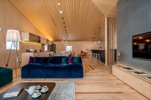 Villa de lujo | Área de sala de estar | Televisión de pantalla plana