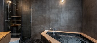 Foxwood B by H2 Life