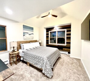 5 bedrooms, desk, iron/ironing board, free WiFi