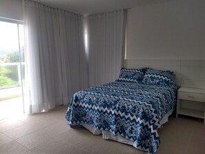 5 makuuhuonetta, silitysrauta/-lauta, Wi-Fi, vuodevaatteet