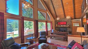 Cabin (Cottonwood Chalet) | Exterior