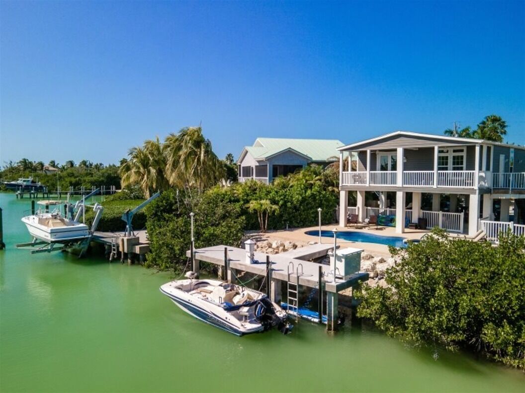 Serenity at Sombrero Waterfront | Private Pool, Spa & Dock | 3 Bedrooms 2 Baths