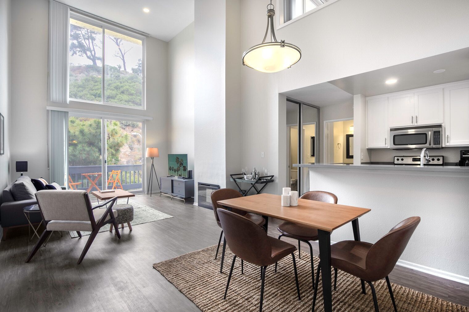Lux Pacific Palisades 2BR Loft w/ Pool + Hottub near Lake Shrine by Blueground