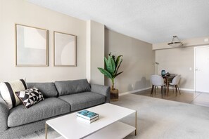 TV, fireplace, stereo - Cozy Cupertino 2BR w/ Gym, Pool, nr. Apple & Google, by Blueground (Cupertino)