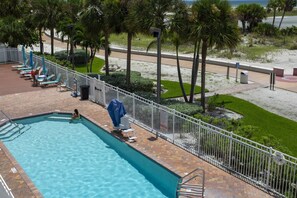 Pool - Family Destination! Beachfront, Pool, Private Balcony Overlooking the Beach, Walk to Restaurants (Treasure Island)