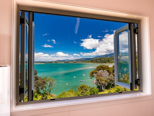 Bay Breeze - Stephens Bay, Kaiteriteri Home