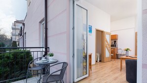 Departamento, 1 habitación, acceso a la alberca, junto a la playa | Balcón
