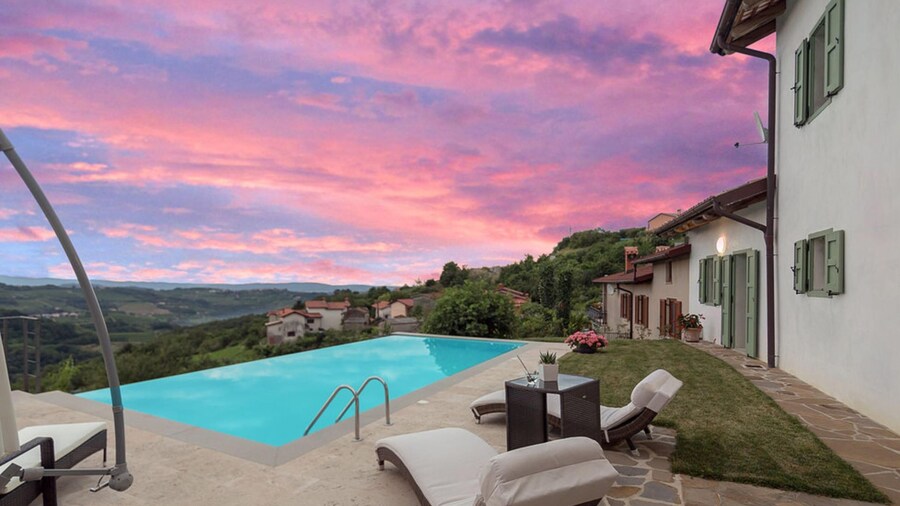 Pool & Sauna Villa Gizela