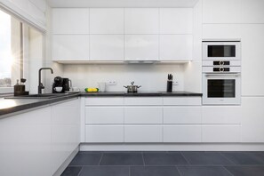 Private kitchenette - Sunny Terraces Apartments by Renters (Dziwnów)