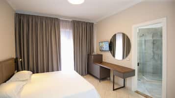 Habitación estándar doble | Minibar, escritorio, sistema de insonorización y wifi gratis