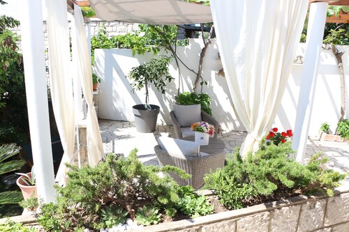 Modern room with spacious terrace , Free parking