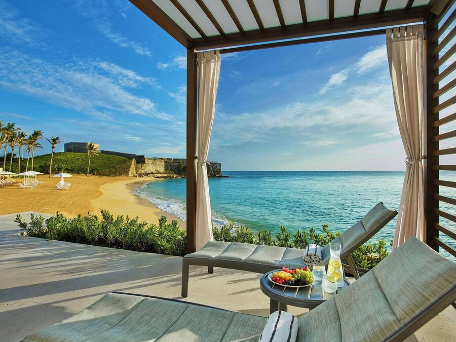 2 outdoor pools, cabanas (surcharge), pool umbrellas