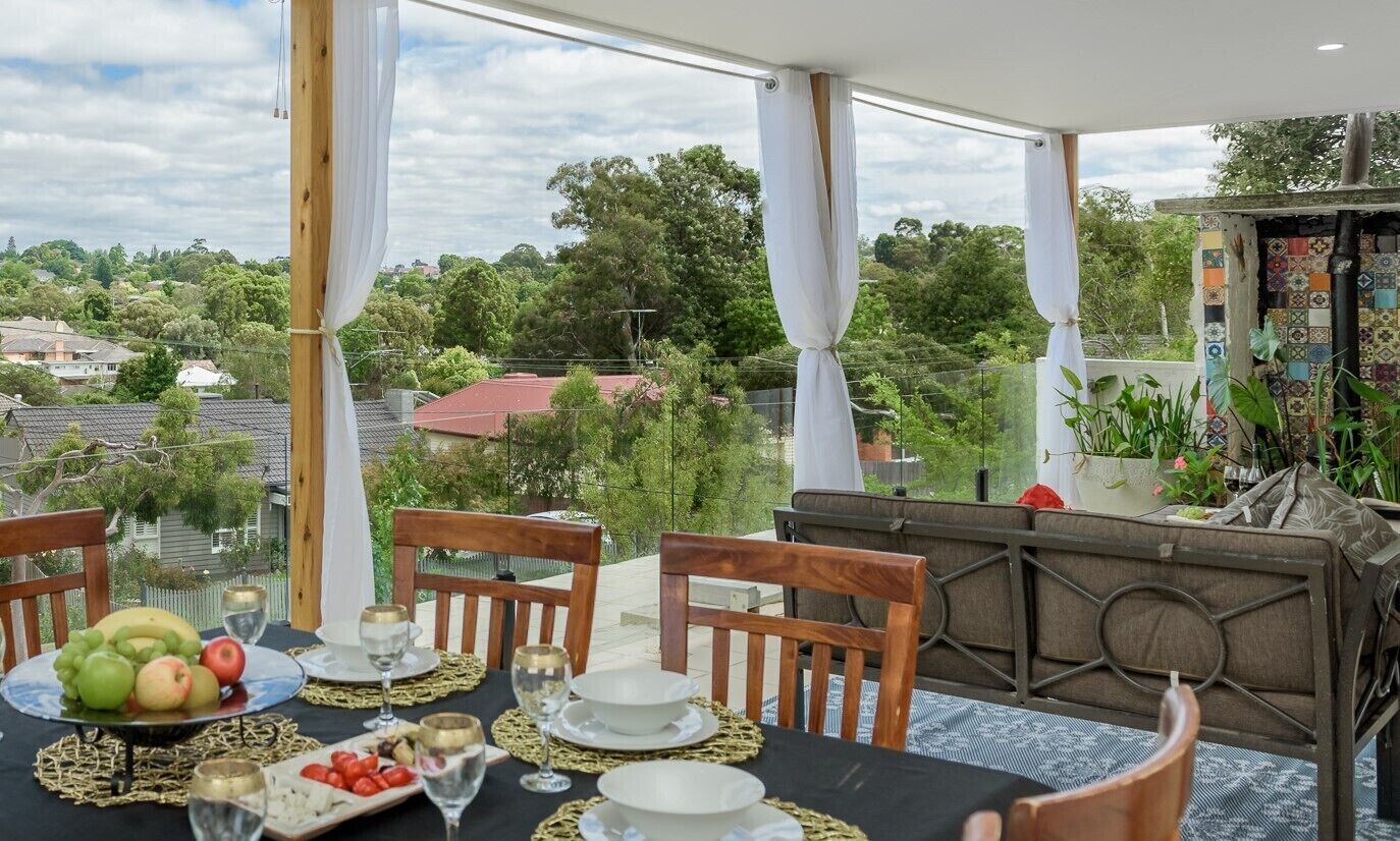 Spectacular views - Gorgeous balcony sunsets — image 4