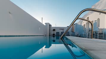 Casa | Alberca | Alberca techada