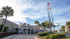 Unclassified image, 2 of 23, button - Vhc8541ha - The Palms Villas - 1 Bed 1 Baths Apartment (Kissimmee)