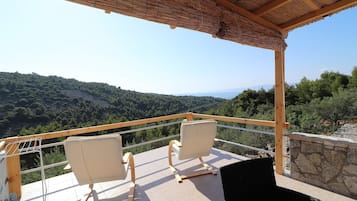 Ferienhaus (Two Bedroom Holiday Home - Terrace an) | Terrasse/Patio