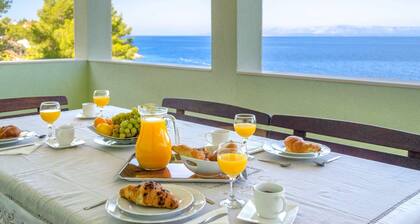 Seafront Holiday Home Marija