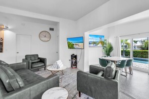 House, 3 Bedrooms | Living area | TV - The Palm Leaf 3 Bedroom Home by RedAwning (Anna Maria)