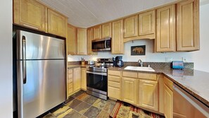 公寓客房, 2 間臥室 | 私人廚房 | 電冰箱、烤箱、咖啡機/沖茶器、烤麵包機